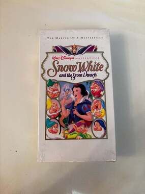 Walt Disney's Snow White and the Seven Dwarfs: The Making Of A Masterpiece (1994